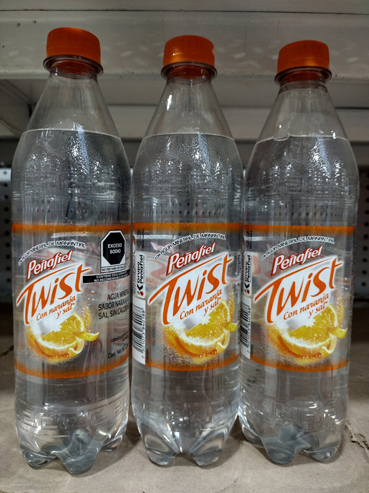 PENAFIEL AGUA MINERAL TWIST SABOR NARANJA Y SAL / TWIST ORANGE AND SALT FLAVOR MINERAL WATER - 12 PACK 600ml EACH - FREE SHIPPING