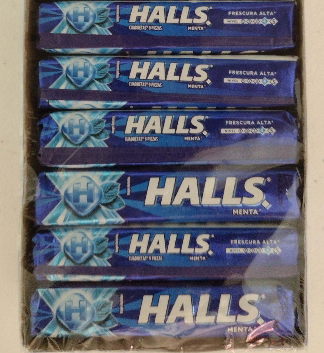 HALLS MINT ( Menta ) COUGH DROPS - 4 BOXES Of 12 ROLLS - FREE SHIPPING