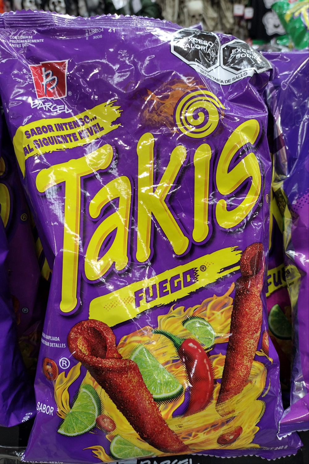 3X TAKIS FUEGO CHIPS DE MEXICO / MEXICAN CHIPS - 3 BOLSAS GRANDES DE 240g (8.5oz)c/u - FREE SHIPPING