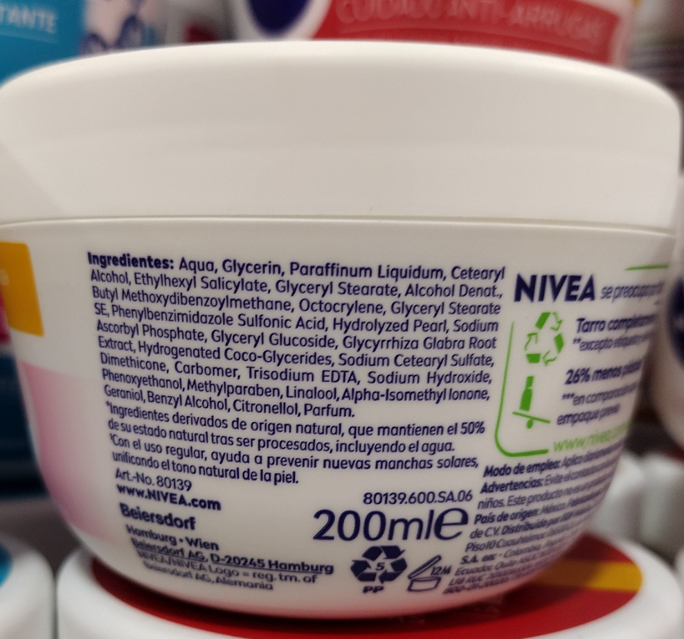 NIVEA FACIAL 5 CREMA ANTIARRUGAS / ANTI WRINKLE FACIAL CREAM - 2 JARS OF 200ml EACH - FREE SHIPPING