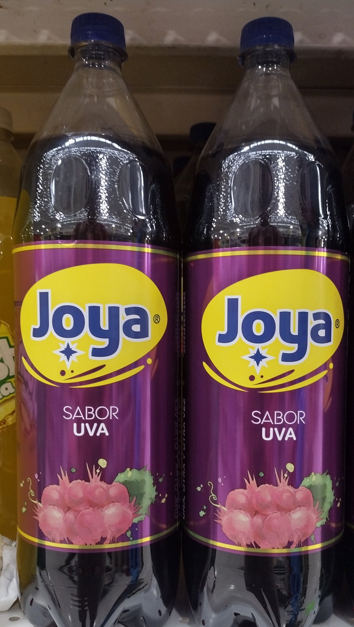 4X Joya Grape Flavor Authentic Mexican Soda ( Joya Sabor Uva Autentica Mexicana ) - 4 Big Bottles Of 59 Ounces ( 1.75 Liters ) Each - Free Shipping