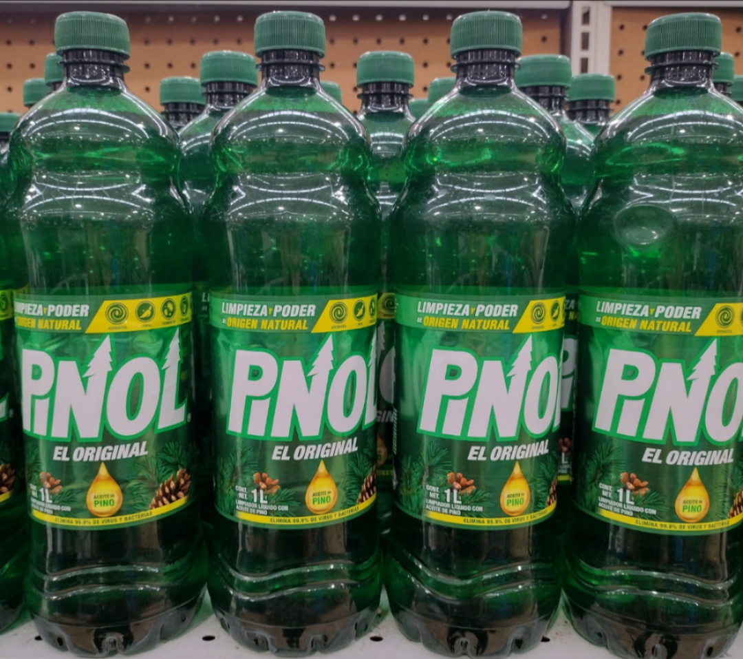 PINOL EL ORIGINAL LIMPIADOR - PINE SCENTED HOUSEHOLD CLEANER - 4 BOTTLES OF 1 LITER EACH - FREE SHIPPING